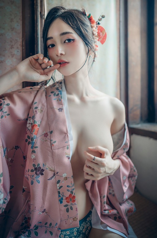 色即是空电影下载